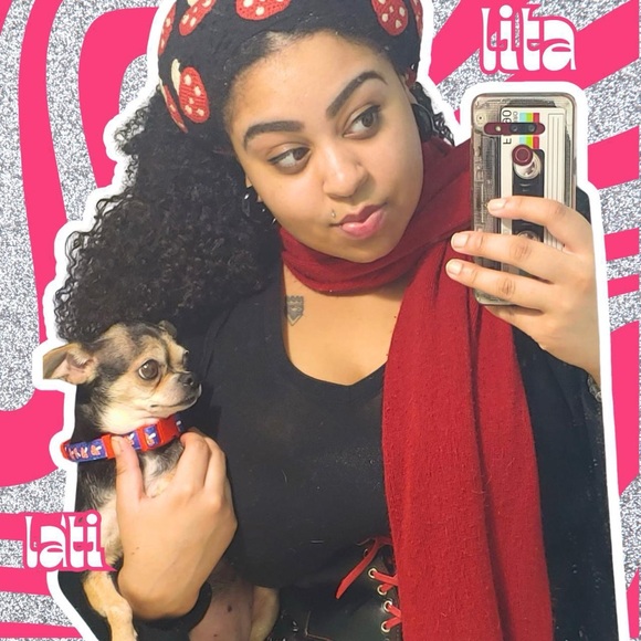 Meet your Posher, Lita - Picture 4 of 4